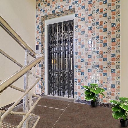 Super Collection O Elite Stay Near Habsiguda Metro Station Hajdarábád Exteriér fotografie